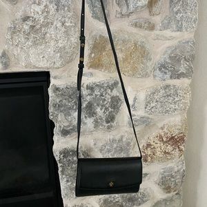 Simple Black Tory Burch Crossbody Wallet